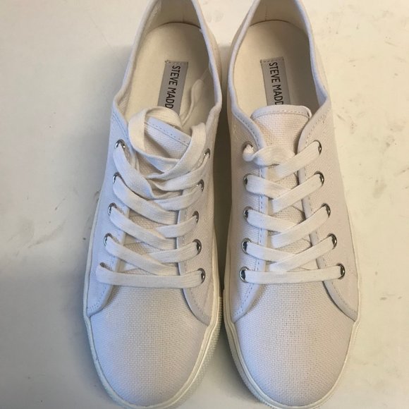 Steve Madden Shoes - NWT Steve Madden Elore White Platform Lace-up Round Toe Women Sneakers 10m